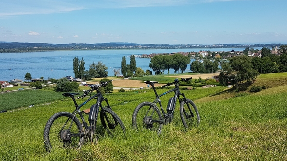 E-Bike am See